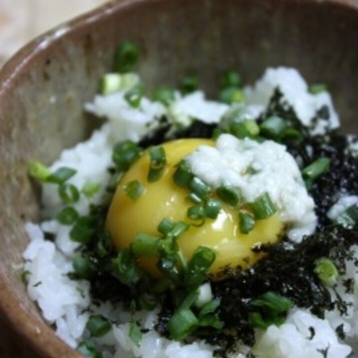 塩麹で☆ごま油香るネギダレ卵かけご飯